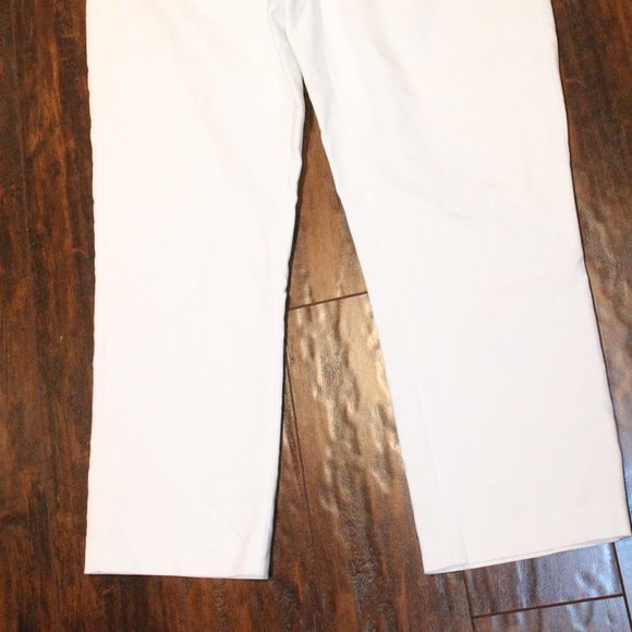 2/$30 🏷 RW & C0 White Trousers Size 6 - Picture 4 of 4